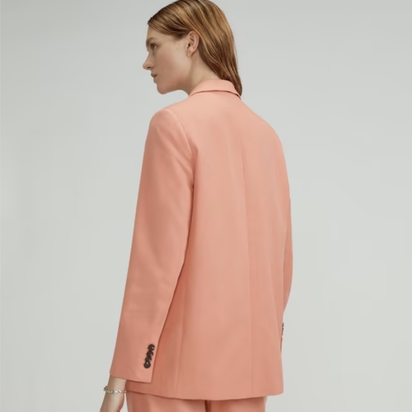 EVERLANE The TENCEL™ Oversized Blazer - Picture 5 of 13